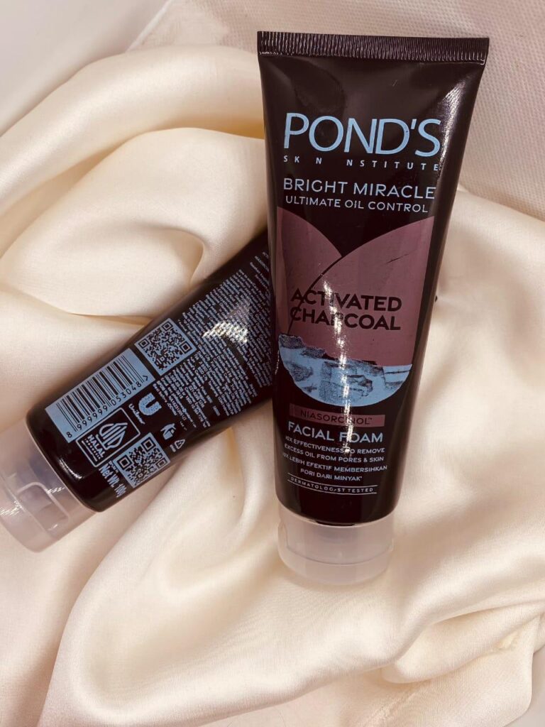 Shop Ponds Activated Charcoal Facial Foam for Oily Skin Daily Cleanser ? Online – Fast Delivery